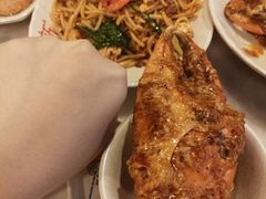 咸蛋黄虾-新海山海鲜餐馆
