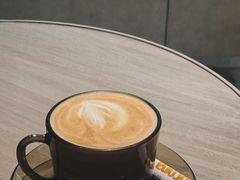 热拿铁-Perma Café樸門(五羊店)
