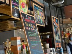 -Common Table · Brunch & Coffee