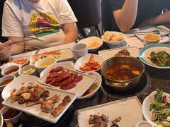 -肉加韩国料理·烤肉(金茂湾店)
