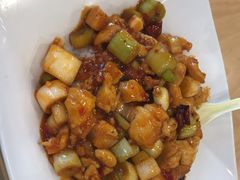 -西部马华清真兰州牛肉面·烧烤夜市(关东店)
