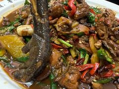 -鲁南仔·滕州炒鸡(经三路店)