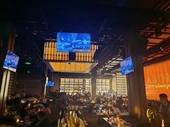 -洛缦音乐餐厅(工业展览馆万象城店)