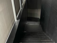 -知美术馆