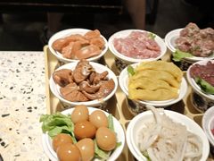 -红九格老火锅(三峡广场店)