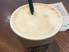 -星巴克(杭州临平银泰城B1店)