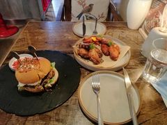 -HIGH FIVE哈福手工汉堡(桂林路店)