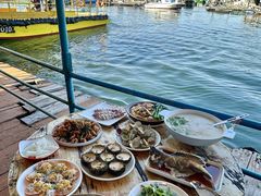 -蓝湾碧波·老字号·疍家非遗海上餐厅