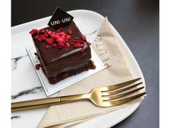 覆盆子黑森林-UNI UNI(环亚凯瑟琳店)