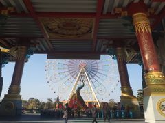 -七彩云南欢乐世界