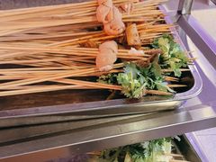 -钢管厂五区小郡肝串串香(奥克斯广场锦城万达店)