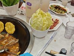 -鲁员外地锅鸡地锅鱼(古墩路店)