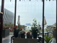-卡普里披萨·牛扒·下午茶