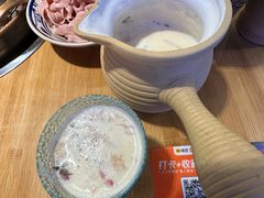 -洱火云南酸菜牛肉火锅(石景山当代商城店)