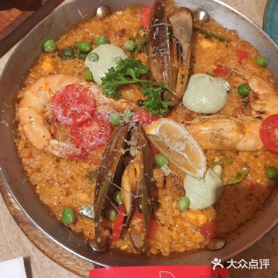 CRAZYONES克芮旺斯西班牙餐厅X XBUFF(梦时代店)
