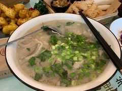 -丁里羊肉小镇(太宁路口店)
