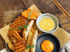 -HIGH FIVE哈福手工汉堡(桂林路店)