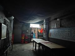 -石灰市毛记烧鸡公(解放碑店)