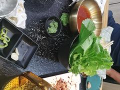 -臻牛烤肉