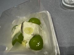 -好利来(上海虹桥新天地Lab主题店)