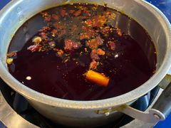 传统锅底-马路边边串串香(双井直营店)