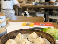 -馋三尺蟹粉小笼(人民广场店)