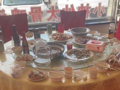 -华龙特色大骨鸡农家菜馆