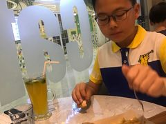 -必胜客(远大路店)