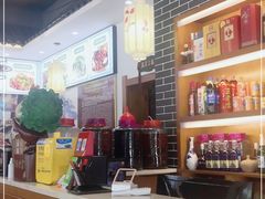 -吃香喝辣·地道衡东菜(南岳大庙店)