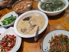 -吃香喝辣·地道衡东菜(南岳大庙店)
