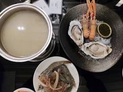 -圣丰索菲特·2 On 988 Café 自助餐厅