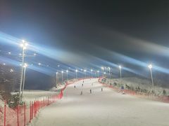 -鳌山滑雪度假区