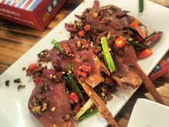 香酥鸭头-冶建镜子·中国龙虾王(总店)