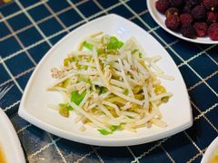 芦苇根炒肉丝-梦缘水乡·湖景餐厅