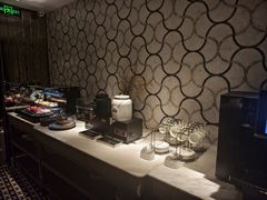 -浅深(世茂滨江精品店)