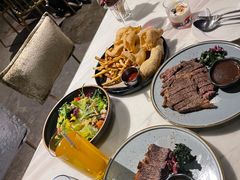 -STARRY CAFE & LOUNGE BAR(高新店)
