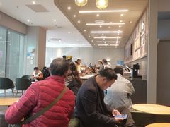 -星巴克臻选(周浦万达店)