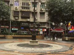 景观位-成群小食店