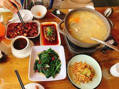 -隔壁老王·家常云南菜(花巷店)
