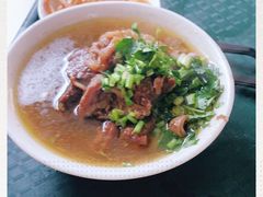 -万盛园炖肉馆(云峰店)