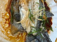 -覃记海鲜美食餐厅