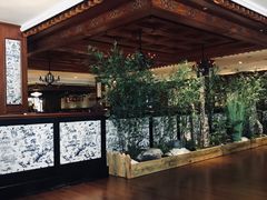 -八府香鸭·啫啫煲(华山路店)