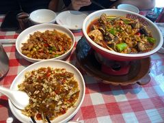 酸包菜粉皮-老街鱼嘴巴(坡子街老店)