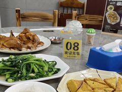 -银峰农庄·特色烧鸡·鲜无花果浸鸡