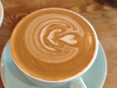 燕麦拿铁-Alimentari Grande(东湖路店)