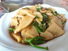 -溪畔如家土菜馆