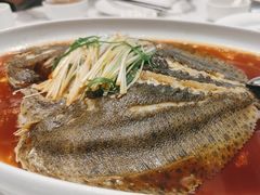 -万龙洲海鲜(大兴绿地缤纷城店)