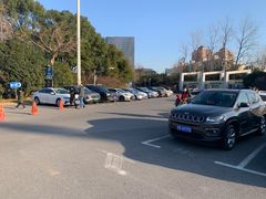 场地-大宁郁金香公园-停车场