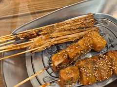 -乐兔串工坊·炖肠(万达店)