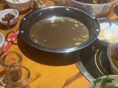 -大众跷脚牛肉馆·非遗传承单位(峨眉山店)